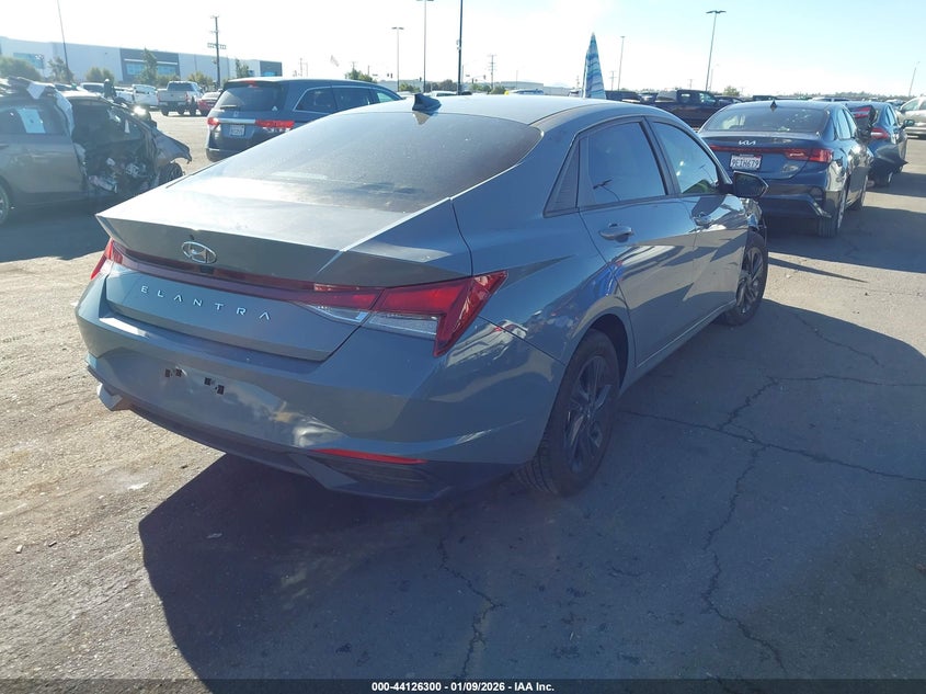 2021 Hyundai Elantra Sel
