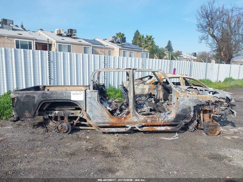 2021 Jeep Gladiator Willys 4X4 VIN: 1C6HJTAG0ML523933 Lot: 44126317