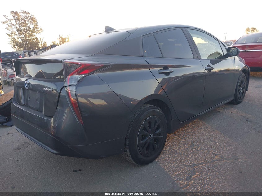2016 Toyota Prius Three