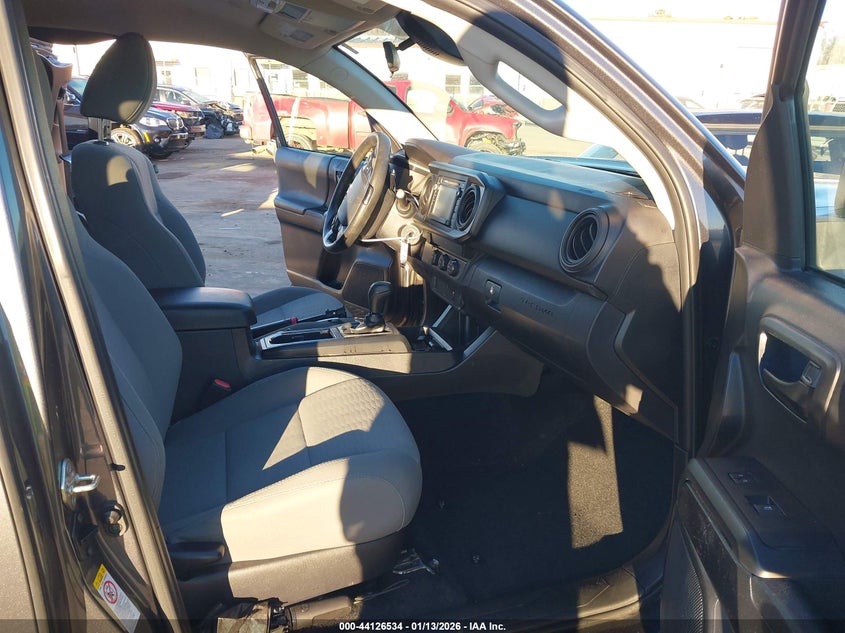 2019 Toyota Tacoma Sr V6