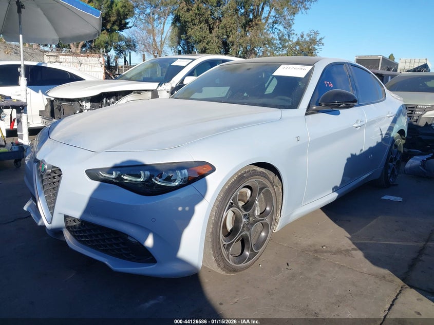 2024 Alfa Romeo Giulia Ti Rwd