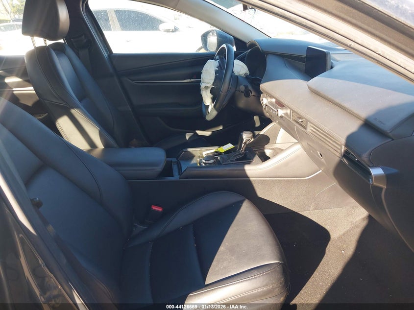 2021 Mazda Mazda3 Select