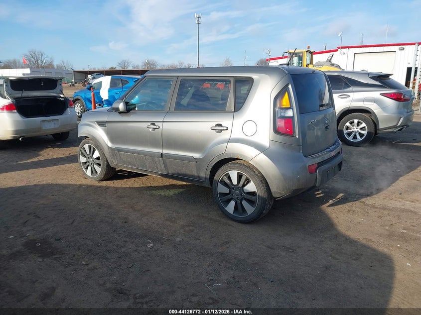 2011 Kia Soul +