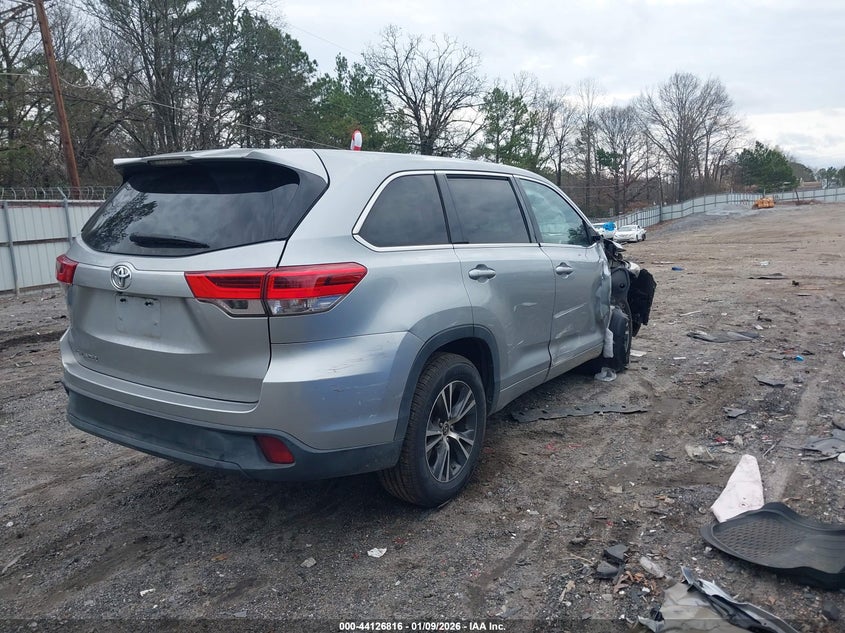 2018 Toyota Highlander Le