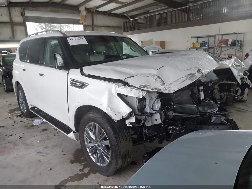 JN8AZ2AF1N9743914 INFINITI QX80 Photo 1