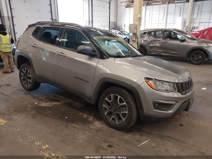 3C4NJDDB5MT519995 JEEP COMPASS Photo 1