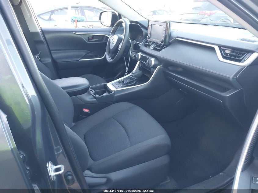 2020 Toyota Rav4 Hybrid Le