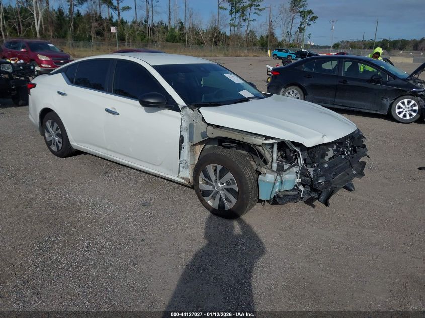 2025 Nissan Altima S Fwd