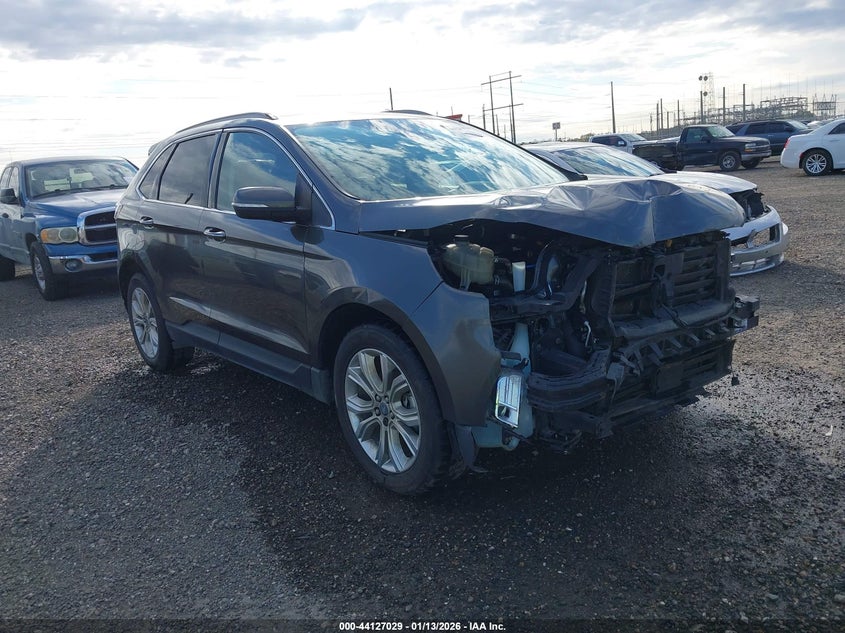 2020 Ford Edge Titanium