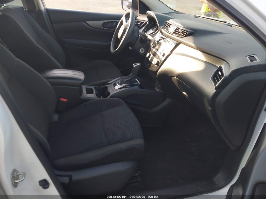 2018 Nissan Rogue Sport S