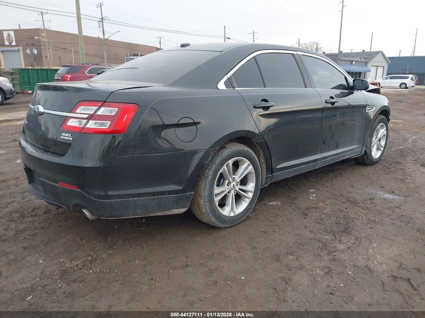 2013 Ford Taurus Sel