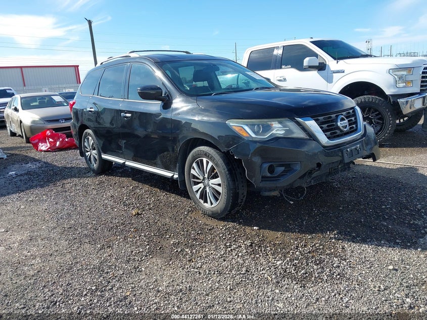 2018 Nissan Pathfinder S