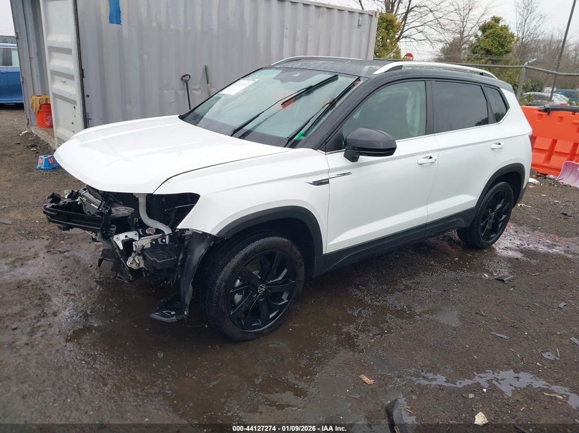 2024 Volkswagen Taos Se