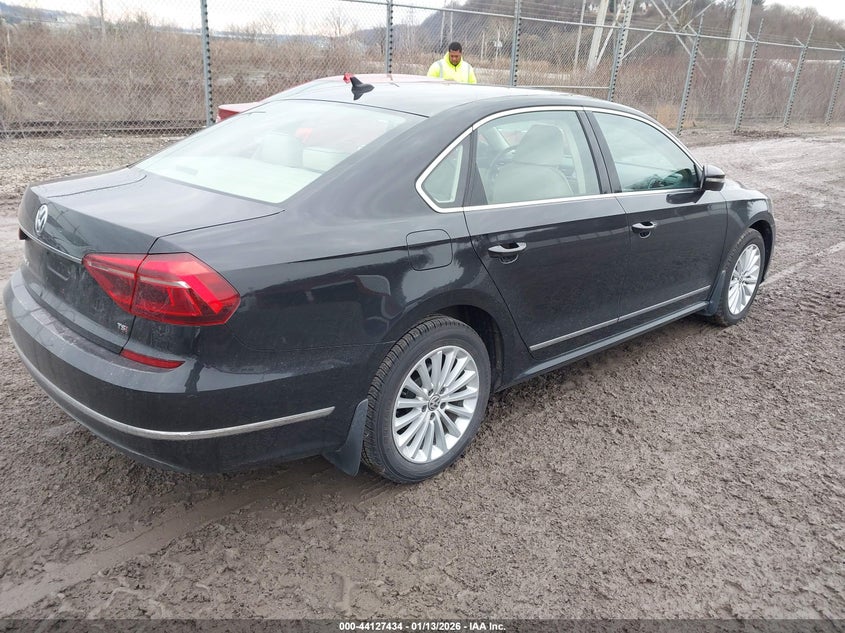 2017 Volkswagen Passat 1.8T Se