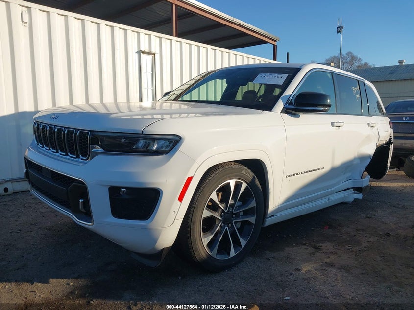 2022 Jeep Grand Cherokee Overland