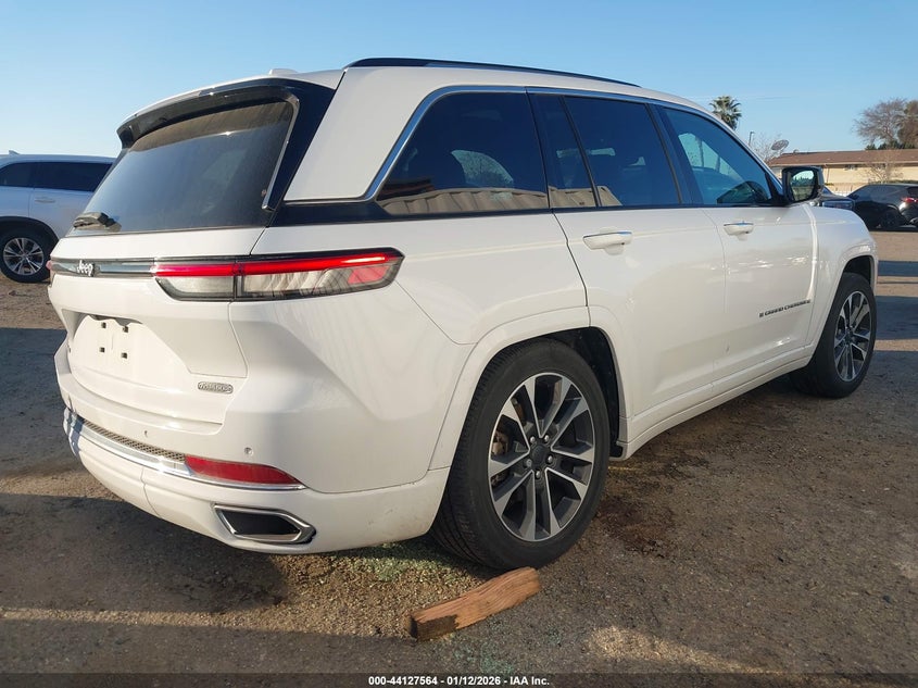 2022 Jeep Grand Cherokee Overland