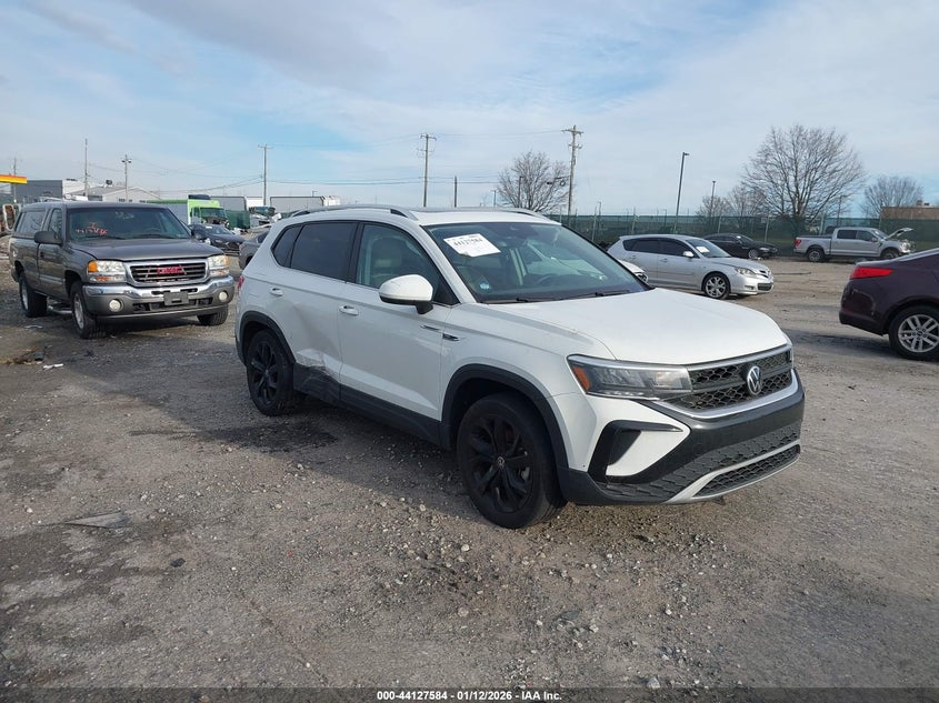 2023 Volkswagen Taos Se