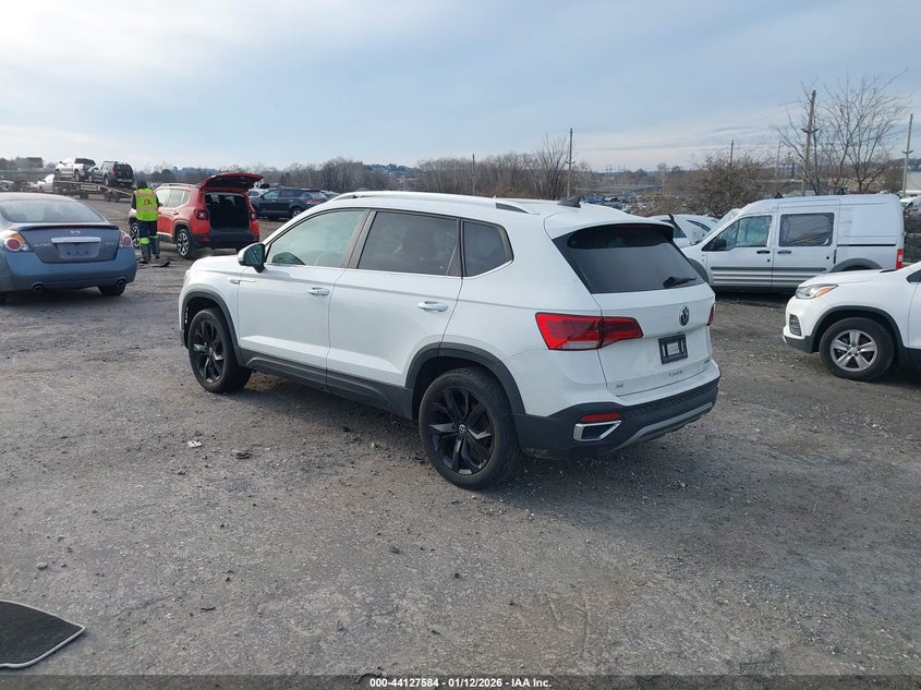 2023 Volkswagen Taos Se