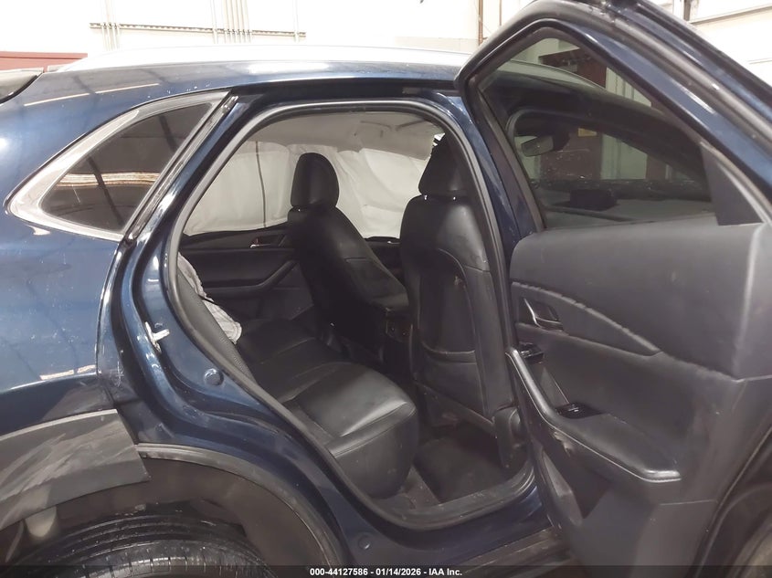 2023 Mazda Cx-30 Preferred VIN: 3MVDMBCM0PM513593 Lot: 44127586