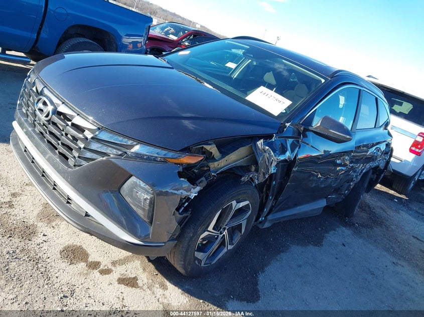 2022 HYUNDAI TUCSON auction photo 2