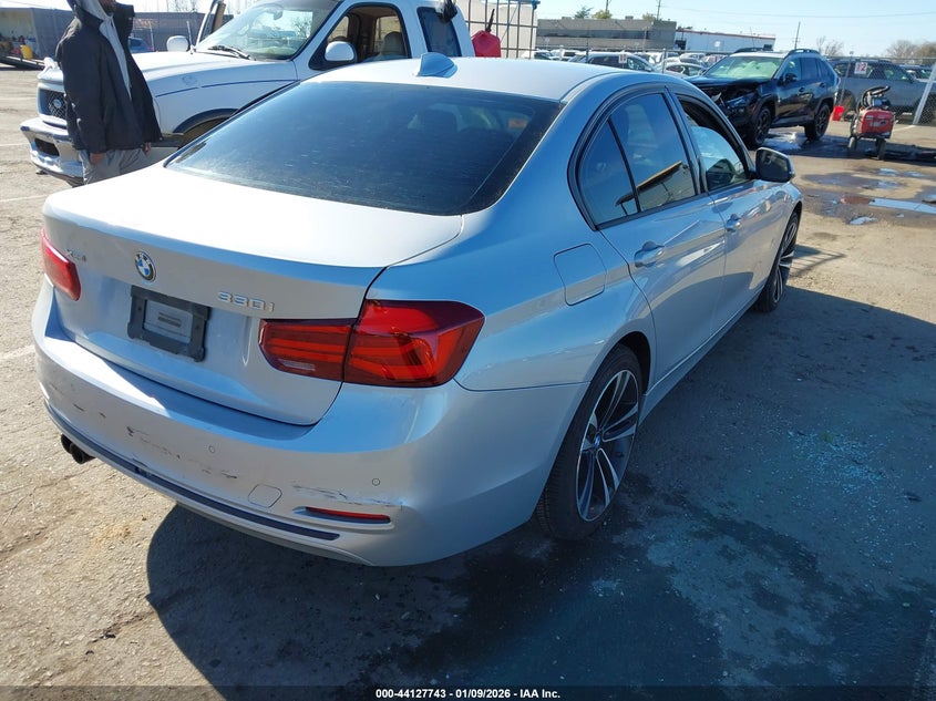 Vin: wba8d9g50jnu71130, lot: 44623652, bmw 330 xi 20184