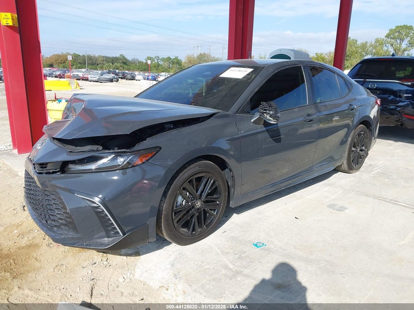 2025 Toyota Camry Xse/Xle/Le/Se