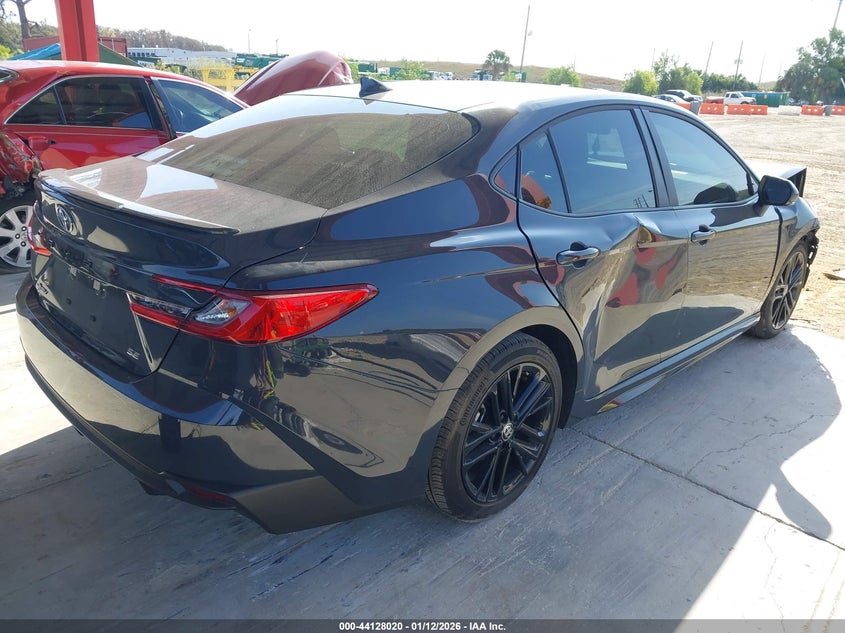 2025 Toyota Camry Xse/Xle/Le/Se