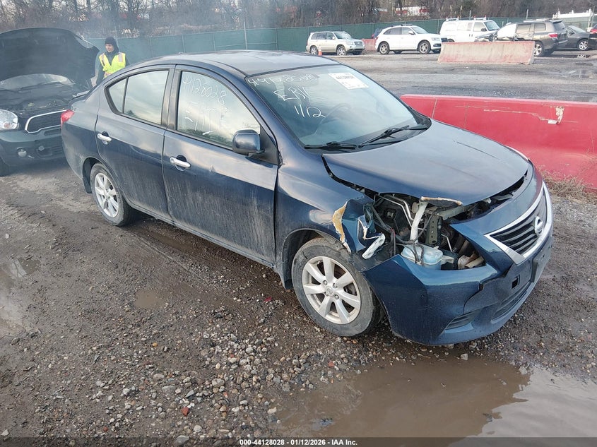 2014 Nissan Versa 1.6 Sv
