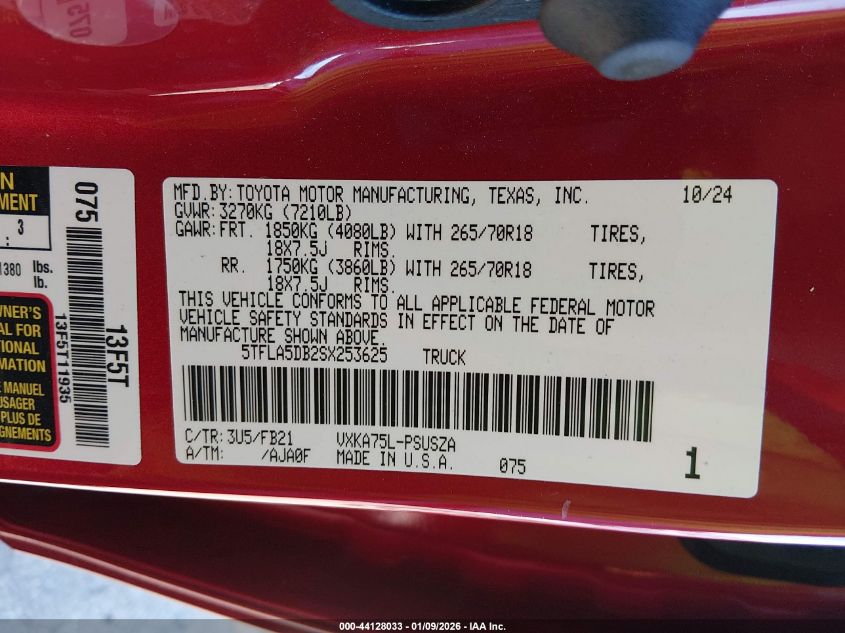 2025 Toyota Tundra - 5TFLA5DB2SX253625