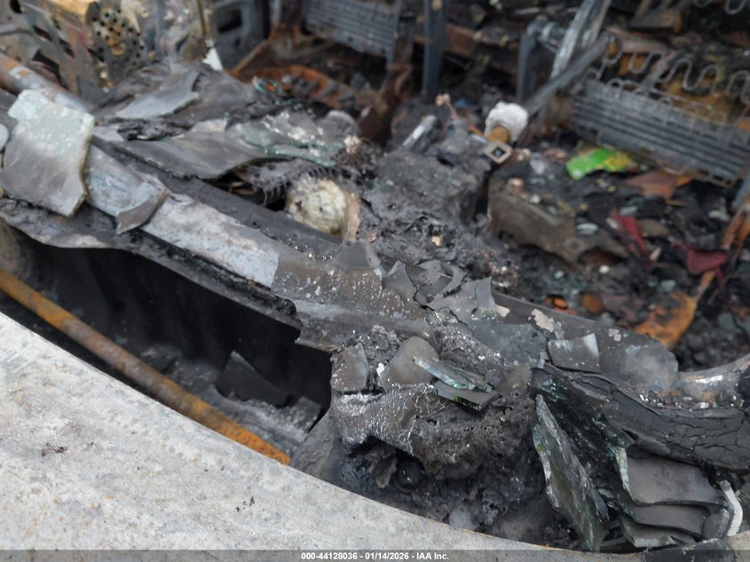 2003 Toyota Tundra Access Cab Sr5 VIN: 5TBRN34103S432921 Lot: 44128036