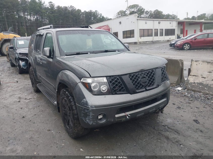 2005 NISSAN PATHFINDER LE/SE/XE