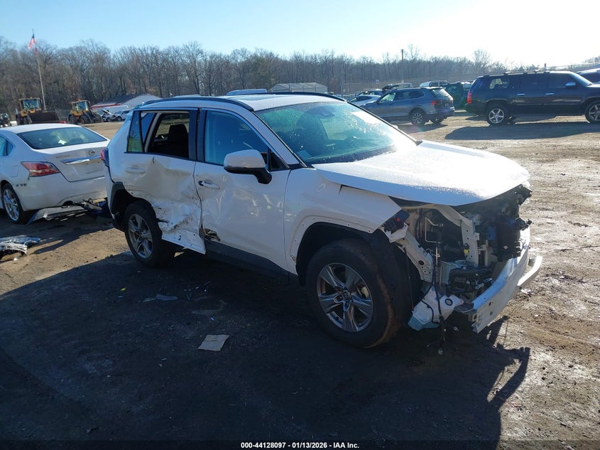 2024 Toyota Rav4 Xle/Woodland Edition