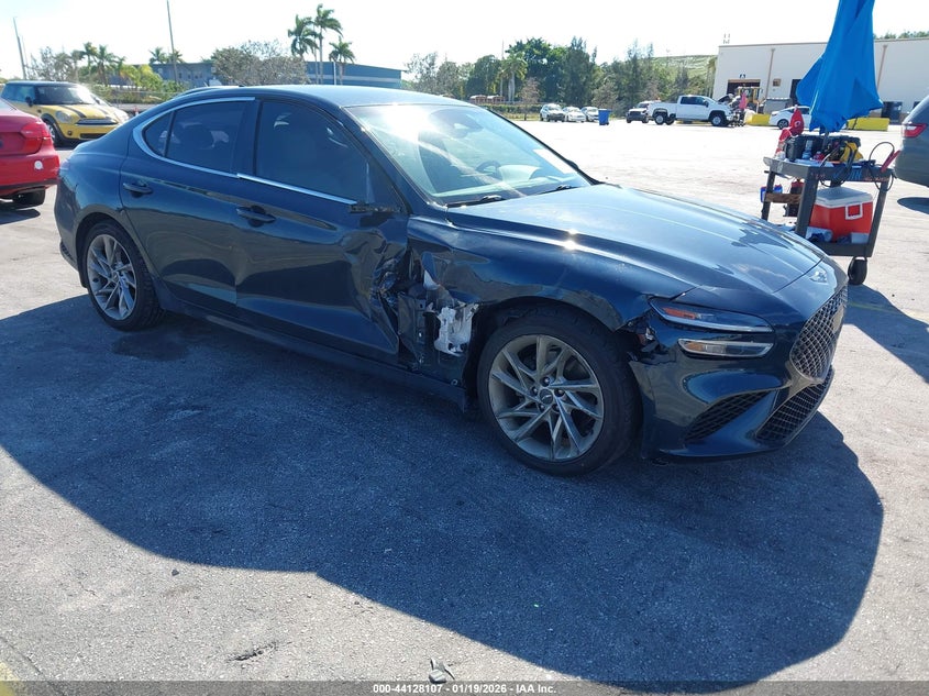 2022 Genesis G70 2.0T Rwd