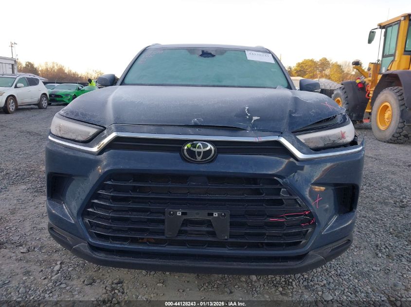 2024 Toyota Highlander - 5TDAAAB56RS049259