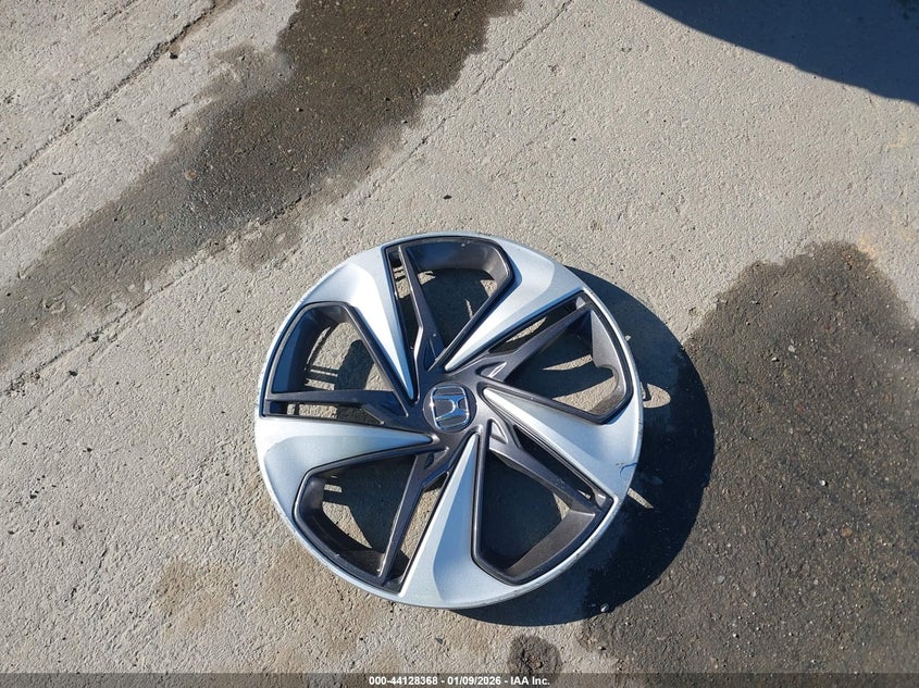 VIN 19XFC2F68LE208020 2020 HONDA CIVIC LX