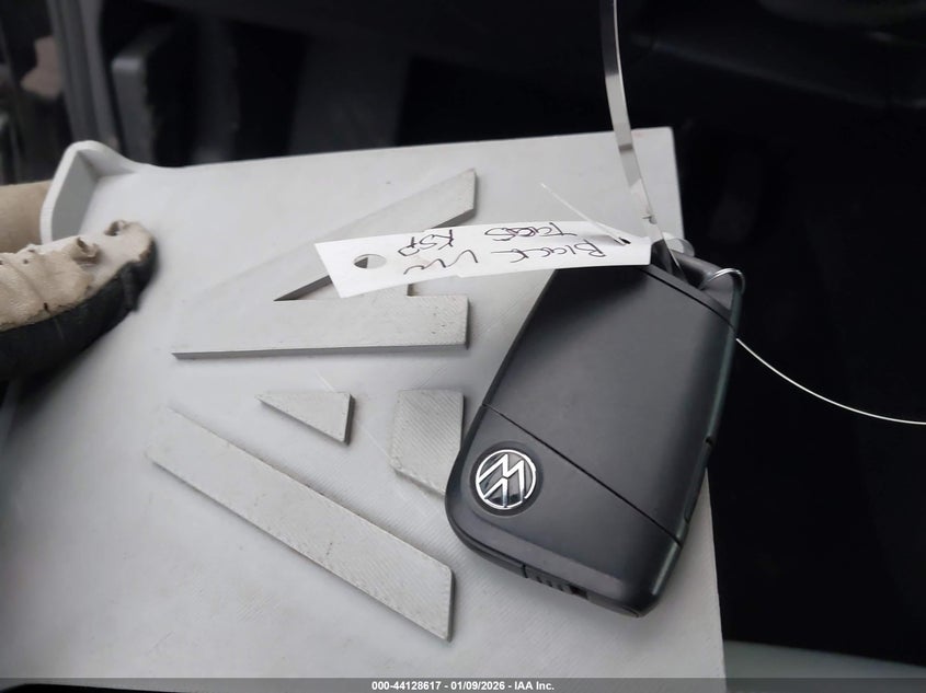 2022 Volkswagen Taos 1.5T Se VIN: 3VVWX7B25NM055000 Lot: 44128617