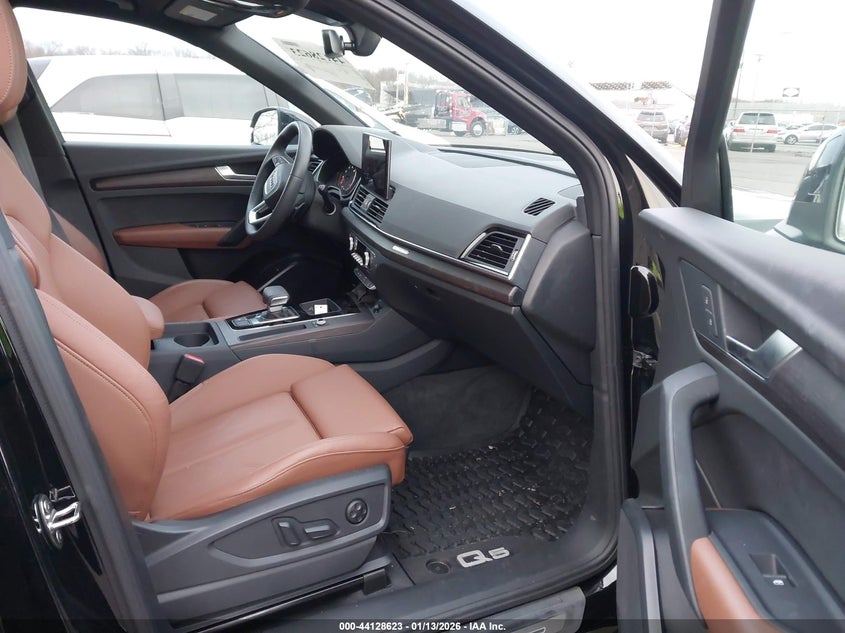 2024 Audi Q5 Premium 45