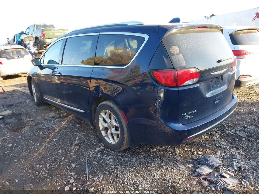 2018 Chrysler Pacifica Touring L Plus