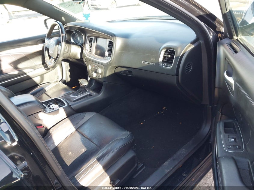 2022 Dodge Charger Sxt Rwd