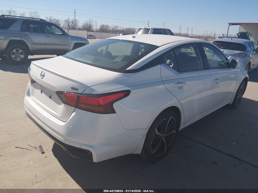 2024 Nissan Altima Sr Fwd