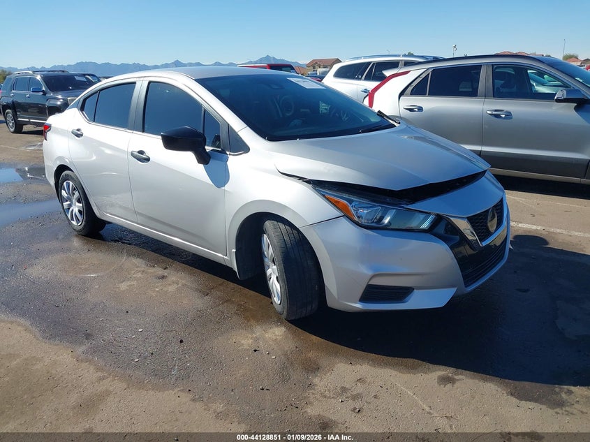 2020 Nissan Versa S Xtronic Cvt