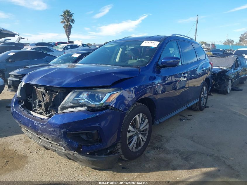2019 Nissan Pathfinder S