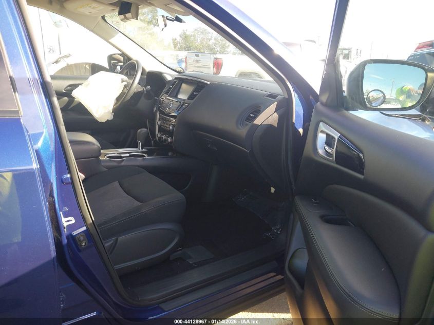 2019 Nissan Pathfinder S