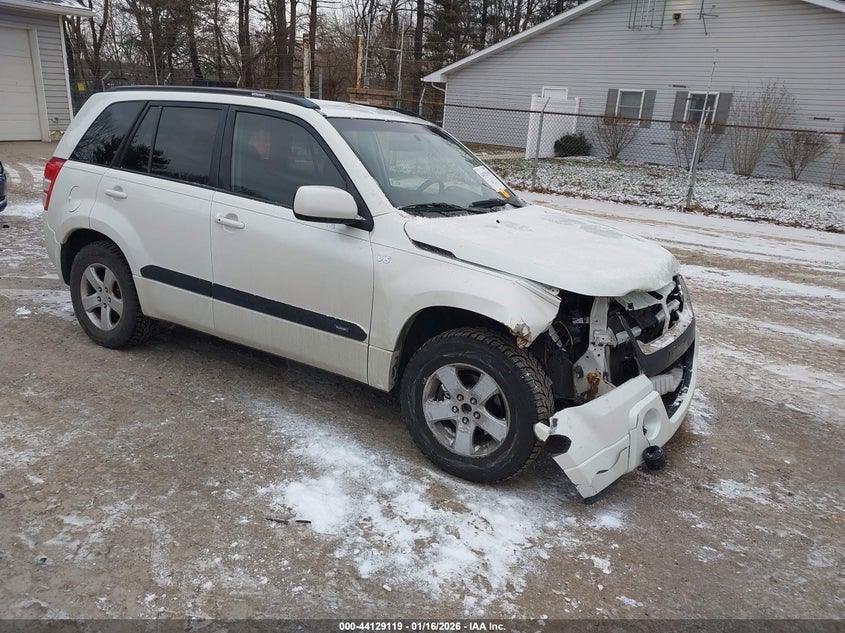 SUZUKI GRAND VITARA 2007. Lot# 44129119. VIN JS3TE944274201158. Photo 1