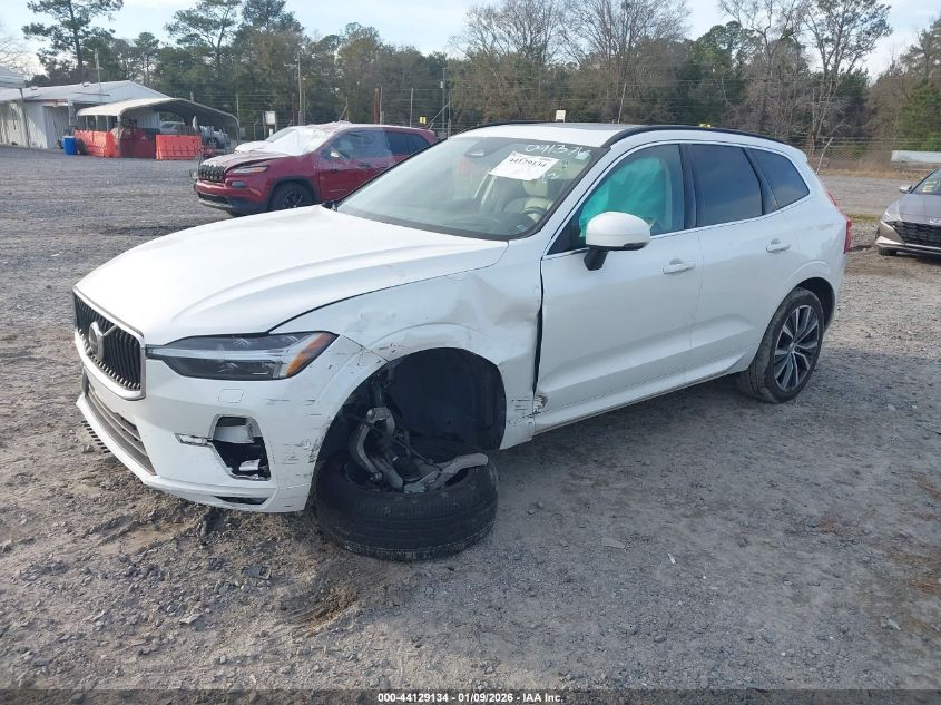 2022 Volvo Xc60 B5 Momentum