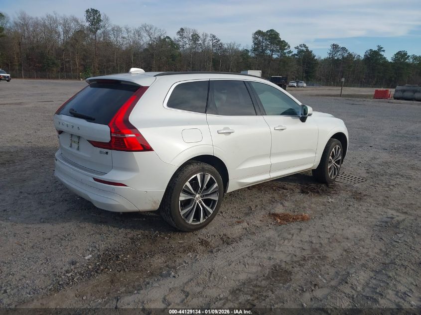 2022 Volvo Xc60 B5 Momentum