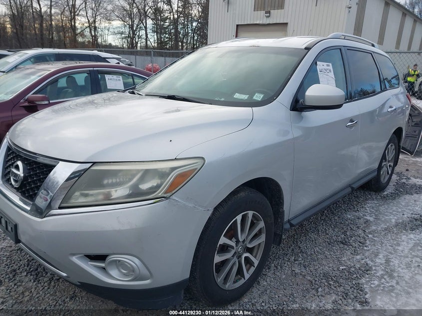 2013 Nissan Pathfinder Sv