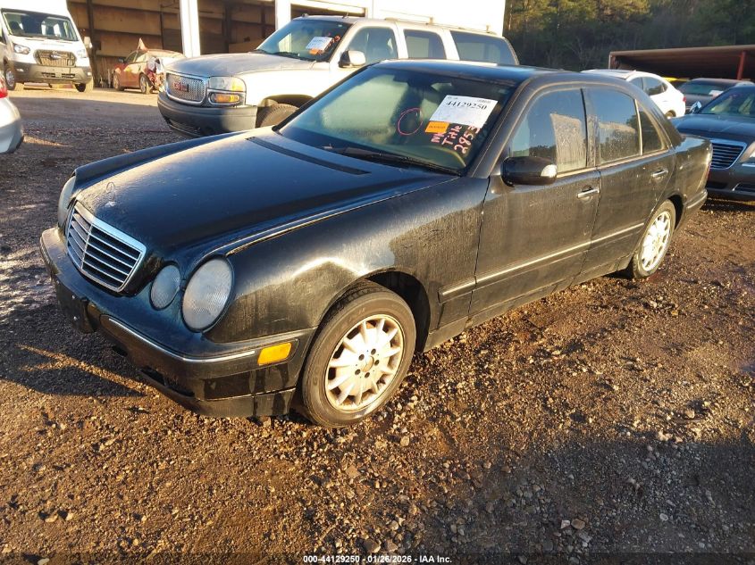 2001 Mercedes-Benz E 320