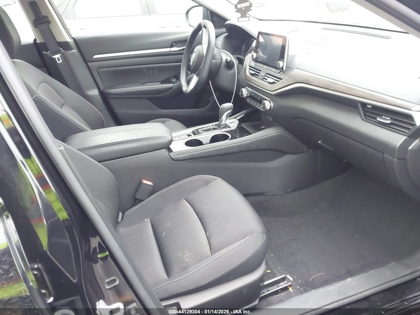 2023 Nissan Altima Sv Intelligent Awd