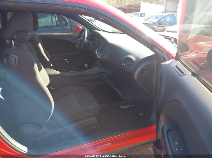 2020 Dodge Challenger Sxt